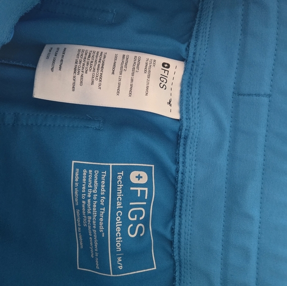 Figs Scrub Set - Picture 5 of 8